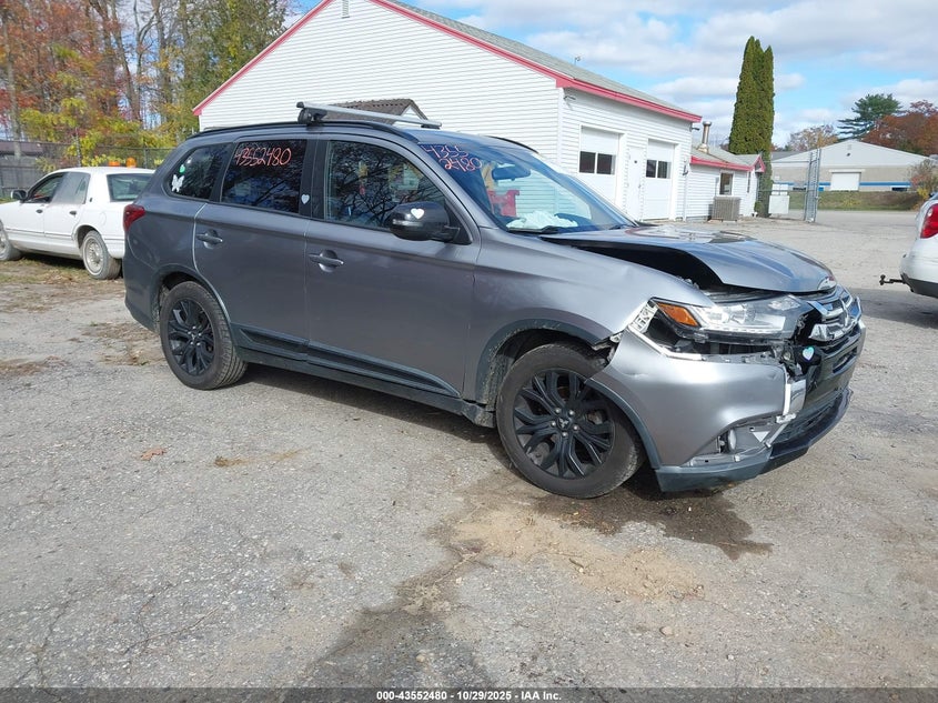 MITSUBISHI OUTLANDER LE
