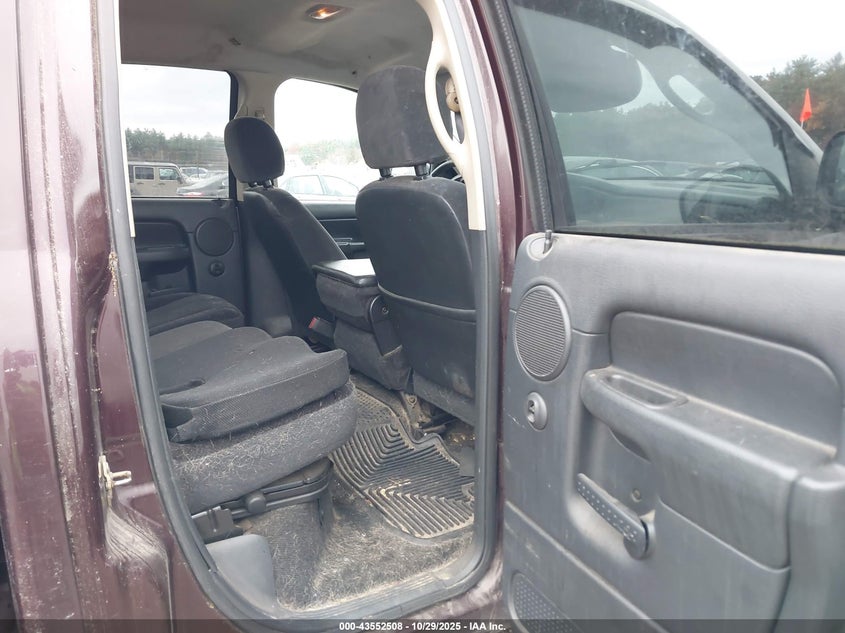 2004 Dodge Ram 1500 Slt/Laramie VIN: 1D7HU18D34S738668 Lot: 43552508