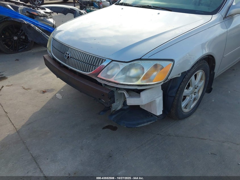 2002 Toyota Avalon Xls VIN: 4T1BF28B72U267216 Lot: 43552586