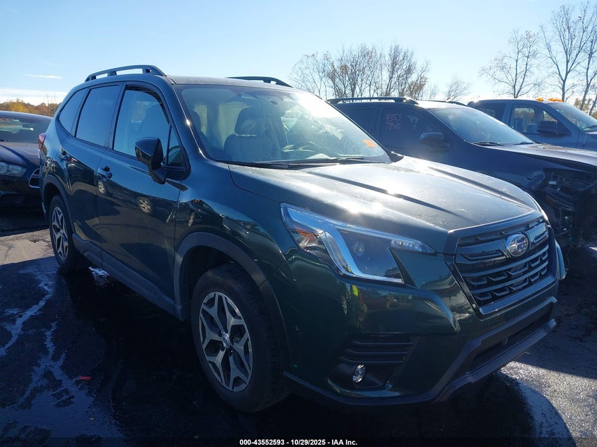 SUBARU FORESTER PREMIUM