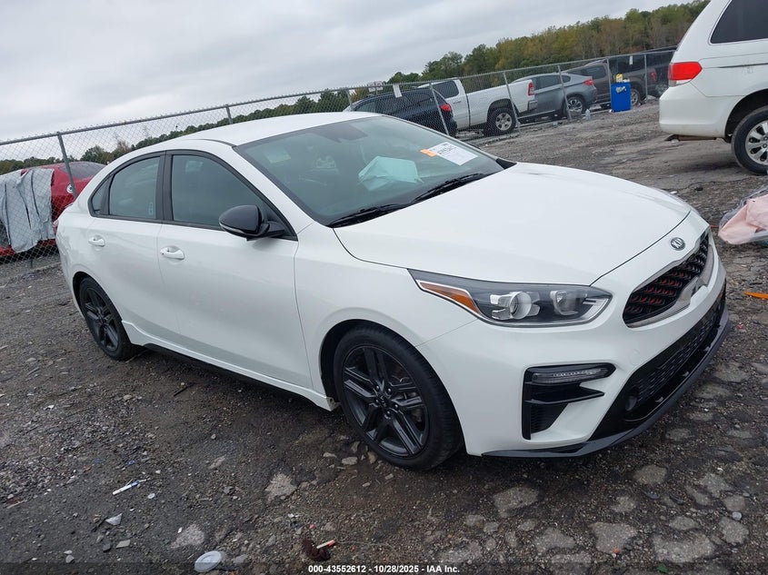 KIA FORTE GT-LINE