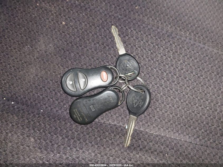 2005 Dodge Ram 1500 Slt/Laramie VIN: 1D7HU18D25S275004 Lot: 43552654