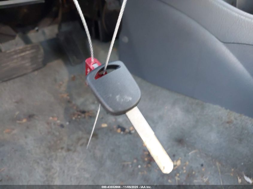 2005 Honda Civic Lx VIN: 2HGES16515H566830 Lot: 43552666