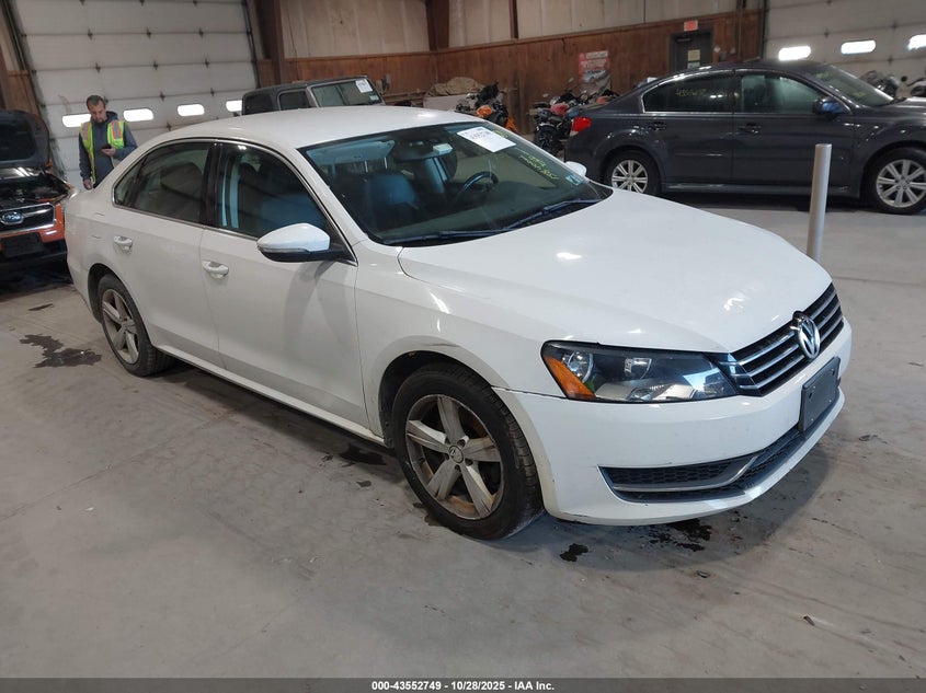 VOLKSWAGEN PASSAT 2.5L SE