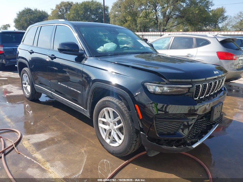 JEEP GRAND CHEROKEE LAREDO X 4X2