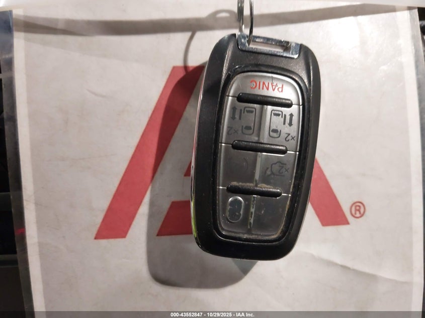 2020 Chrysler Voyager Lxi VIN: 2C4RC1DG3LR264755 Lot: 43552847