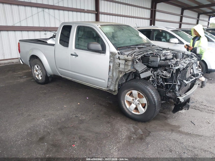 NISSAN FRONTIER SV-I4