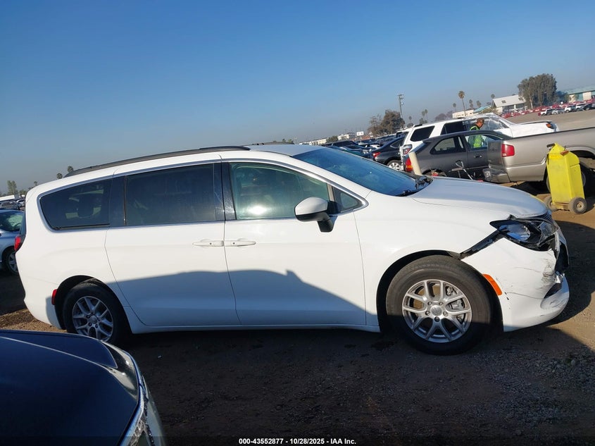 2020 Chrysler Voyager Lxi VIN: 2C4RC1DG7LR266024 Lot: 43552877