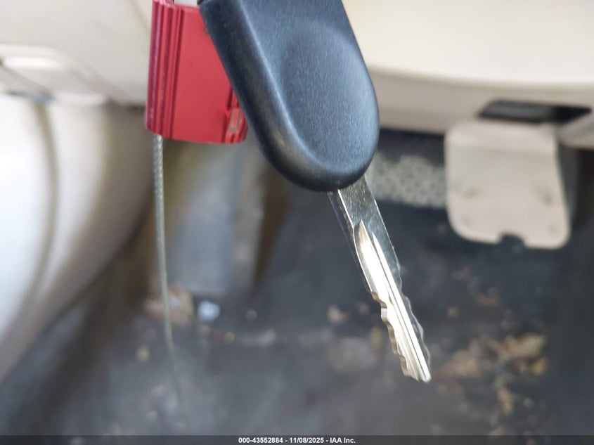 2010 Ford Fusion Se VIN: 3FAHP0HA7AR293401 Lot: 43552884