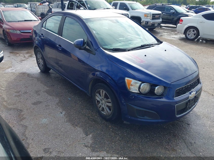 CHEVROLET SONIC LT AUTO