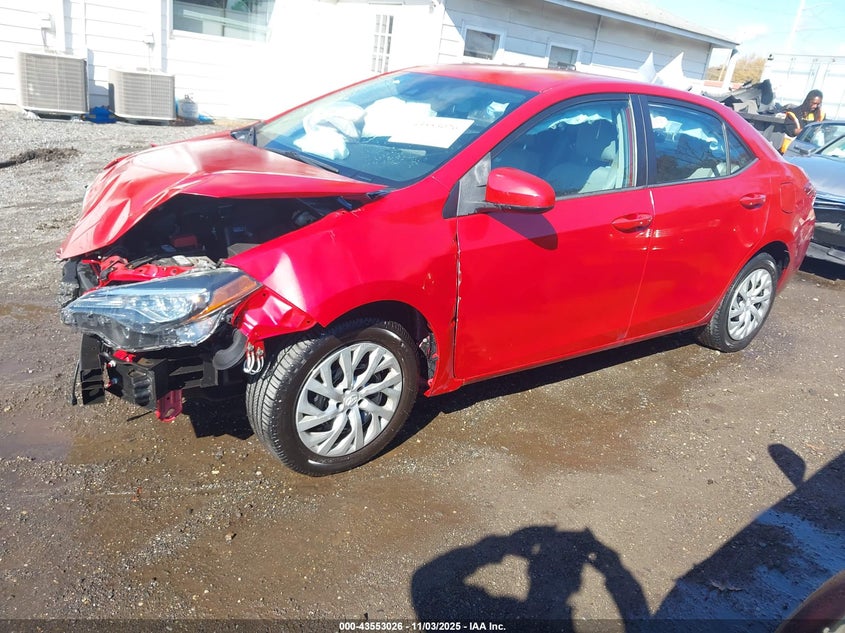 2019 TOYOTA COROLLA LE - 2T1BURHE3KC220467