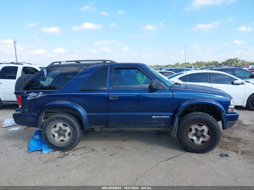 2001 Chevrolet Blazer Ls VIN: 1GNCT18W51K144367 Lot: 43553034