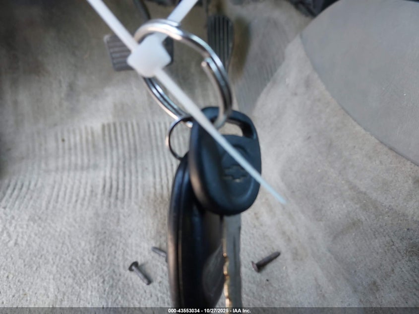 2001 Chevrolet Blazer Ls VIN: 1GNCT18W51K144367 Lot: 43553034