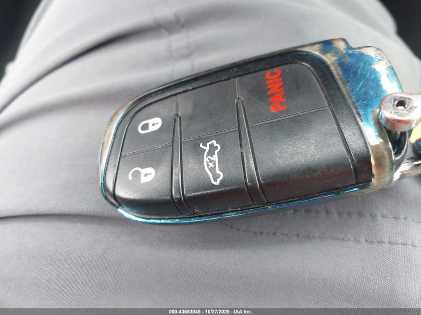 2011 Chrysler 300C VIN: 2C3CA6CT4BH559654 Lot: 43553045