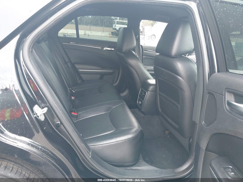 2011 Chrysler 300C VIN: 2C3CA6CT4BH559654 Lot: 43553045