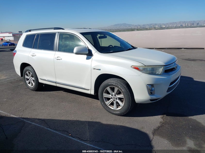 TOYOTA HIGHLANDER BASE V6