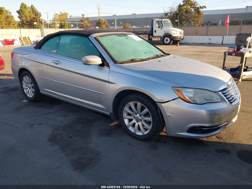 CHRYSLER 200 TOURING