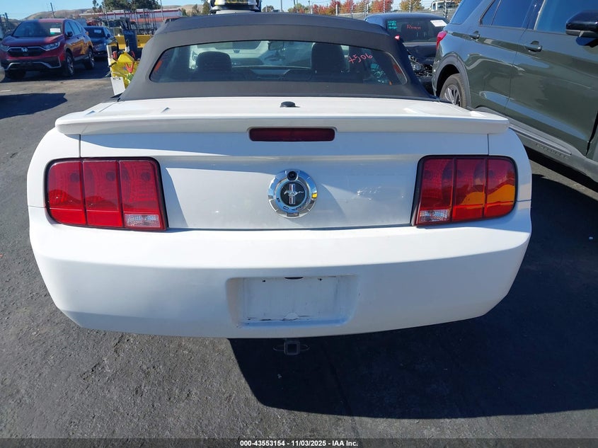 2008 Ford Mustang V6 Deluxe/V6 Premium VIN: 1ZVHT84N985117506 Lot: 43553154