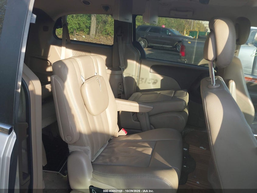 2016 Chrysler Town & Country Touring VIN: 2C4RC1BG7GR111224 Lot: 43553158