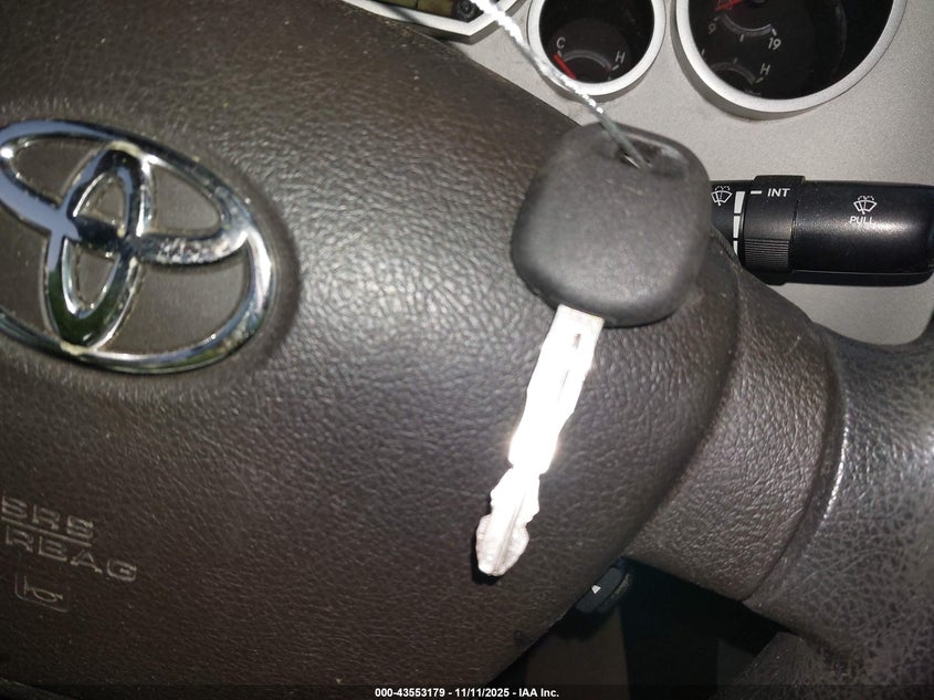 2007 Toyota Tundra Sr5 5.7L V8 VIN: 5TBEV54147S456820 Lot: 43553179