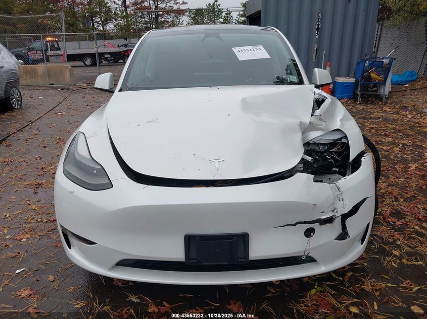 2023 Tesla Model Y Performance Dual Motor All-Wheel Drive VIN: 7SAYGDEF8PF778726 Lot: 43553233