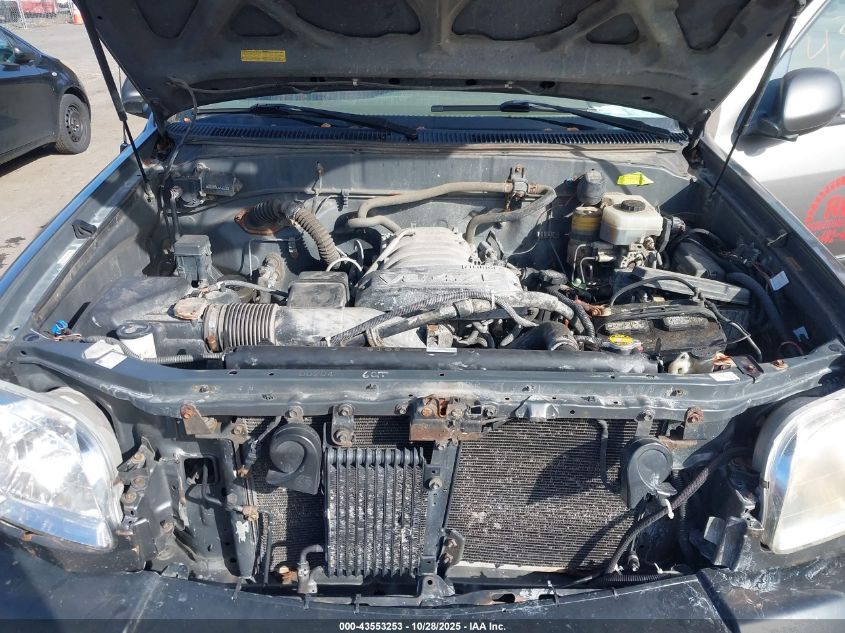 2004 Toyota Tundra Limited V8 VIN: 5TBDT48194S452876 Lot: 43553253