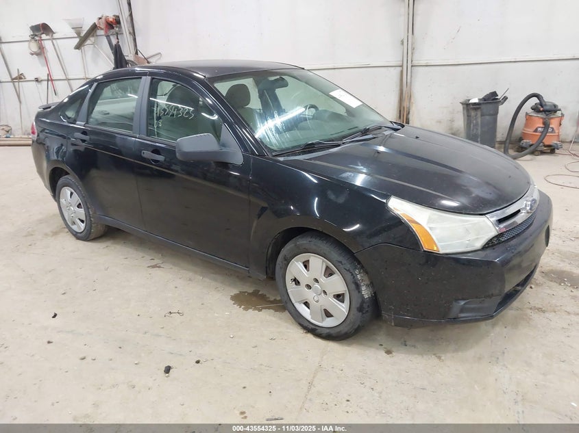 1FAHP34N78W174555 2008 Ford Focus S auction photo 1