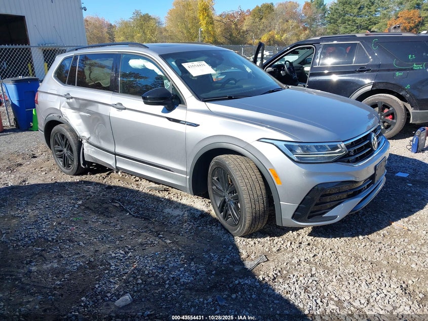 VOLKSWAGEN TIGUAN 2.0T SE R-LINE BLACK