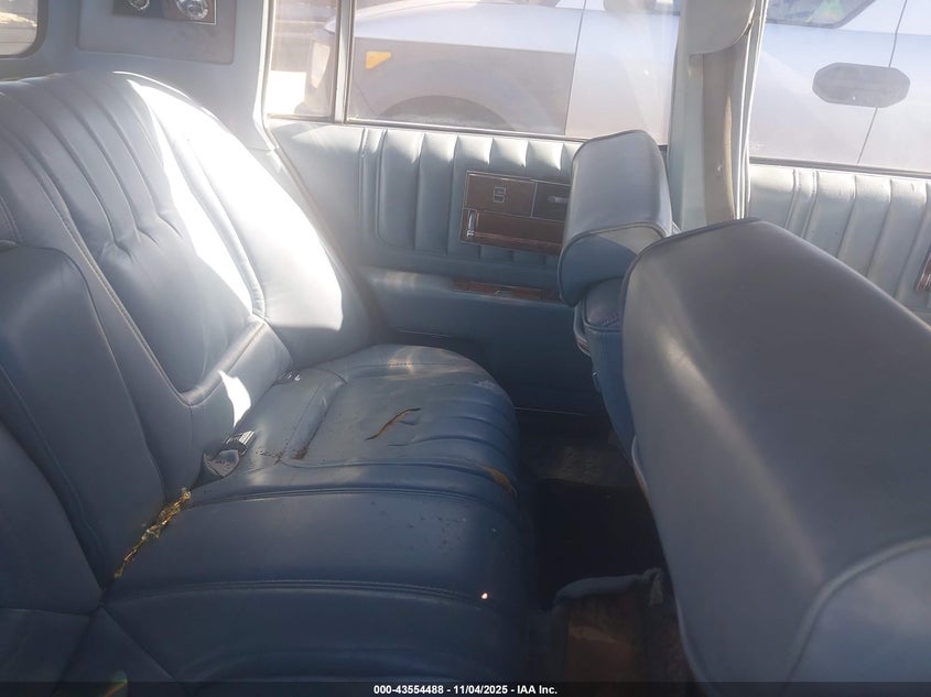 1979 Cadillac Seville VIN: 6S69B99498990 Lot: 43554488