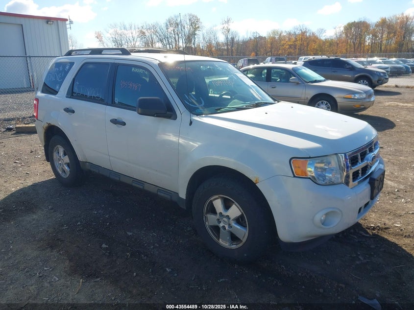 FORD ESCAPE XLT AUTOMATIC