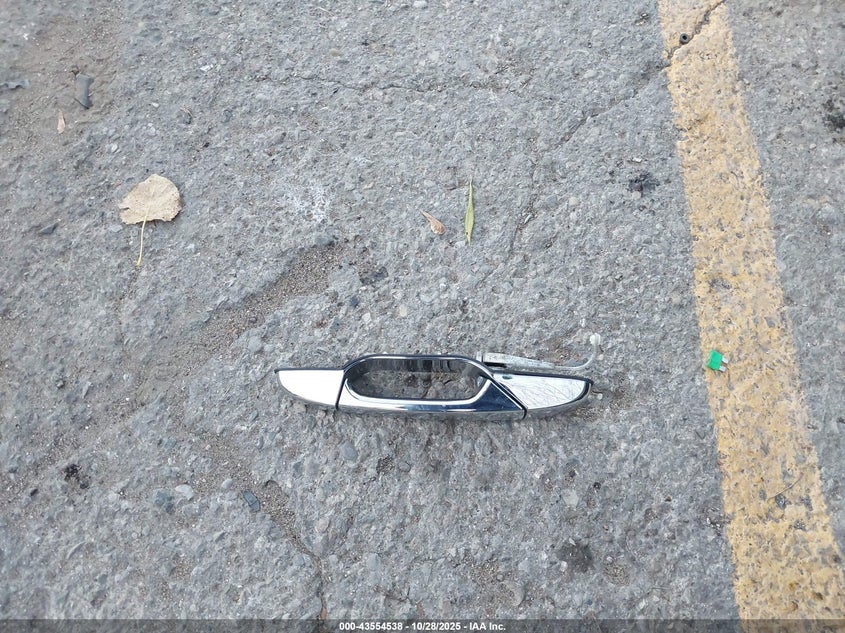 2007 GMC Yukon Xl 1500 Denali VIN: 1GKFK66867J255278 Lot: 43554538