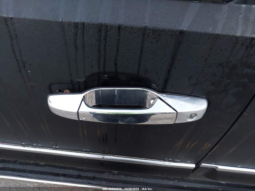 2007 GMC Yukon Xl 1500 Denali VIN: 1GKFK66867J255278 Lot: 43554538