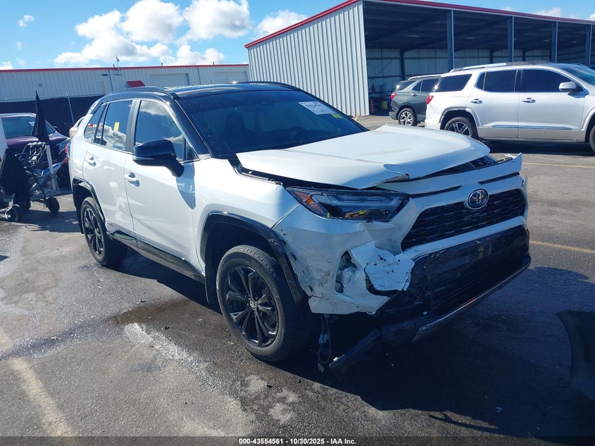 TOYOTA RAV4 HYBRID XSE