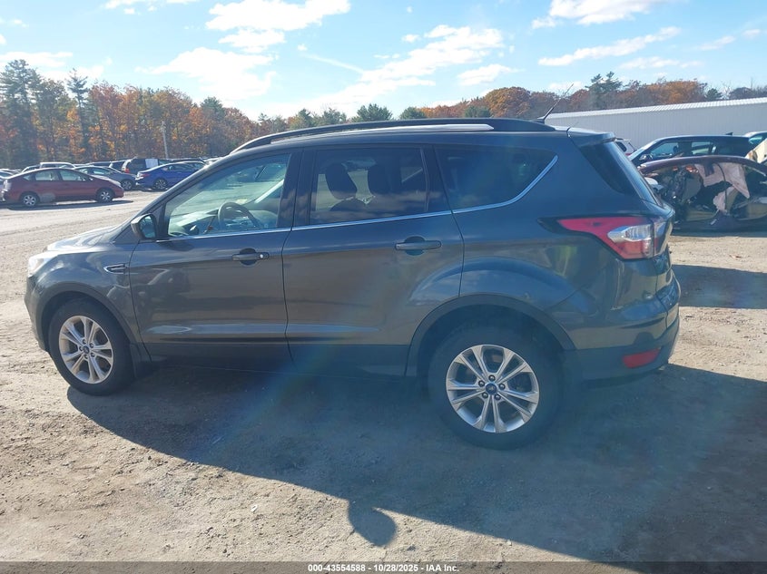 2018 FORD ESCAPE SE 1FMCU0GD7JUB75099