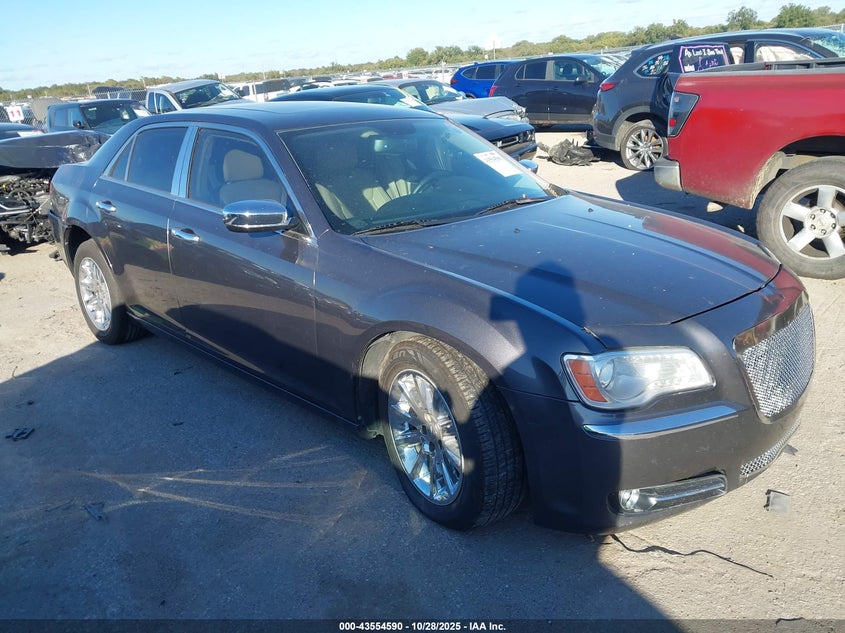 CHRYSLER 300