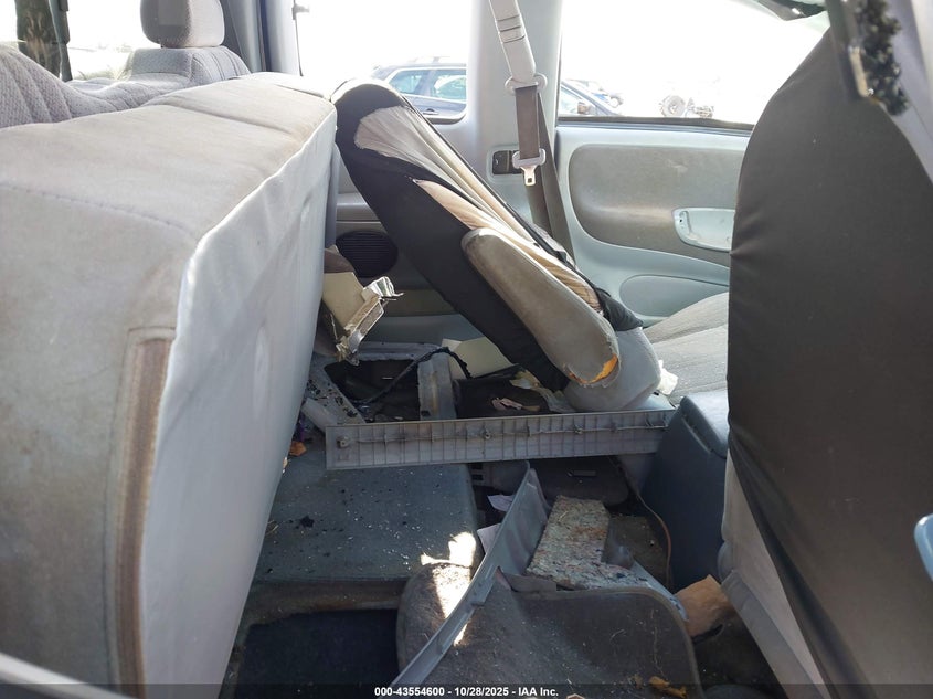 5TBBT44162S291431 2002 TOYOTA TUNDRA photo no. 8