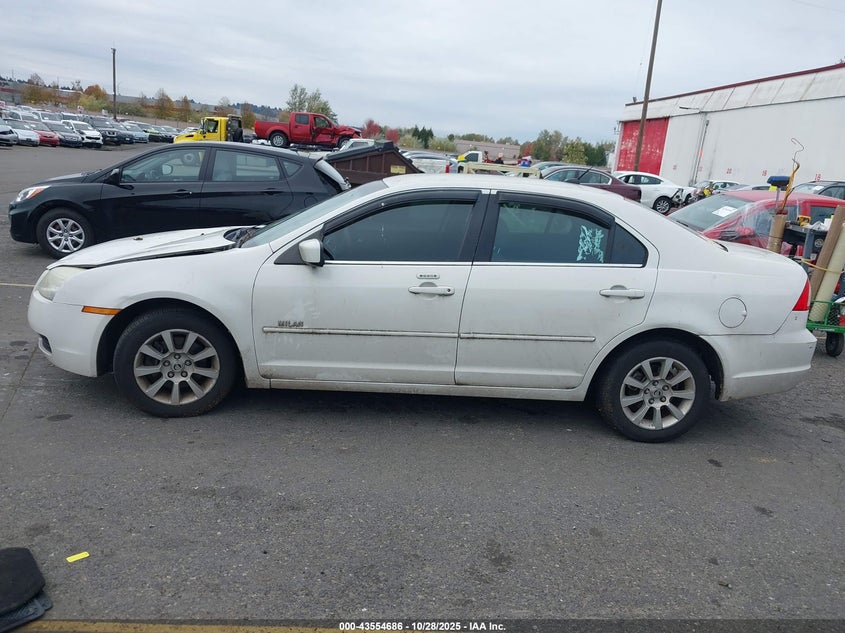 2008 Mercury Milan I4 VIN: 3MEHM07ZX8R633613 Lot: 43554686