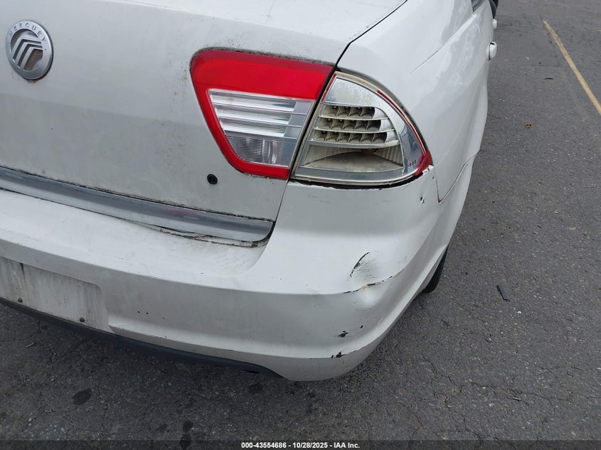 2008 Mercury Milan I4 VIN: 3MEHM07ZX8R633613 Lot: 43554686