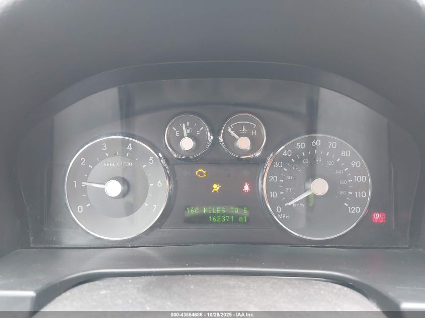 2008 Mercury Milan I4 VIN: 3MEHM07ZX8R633613 Lot: 43554686