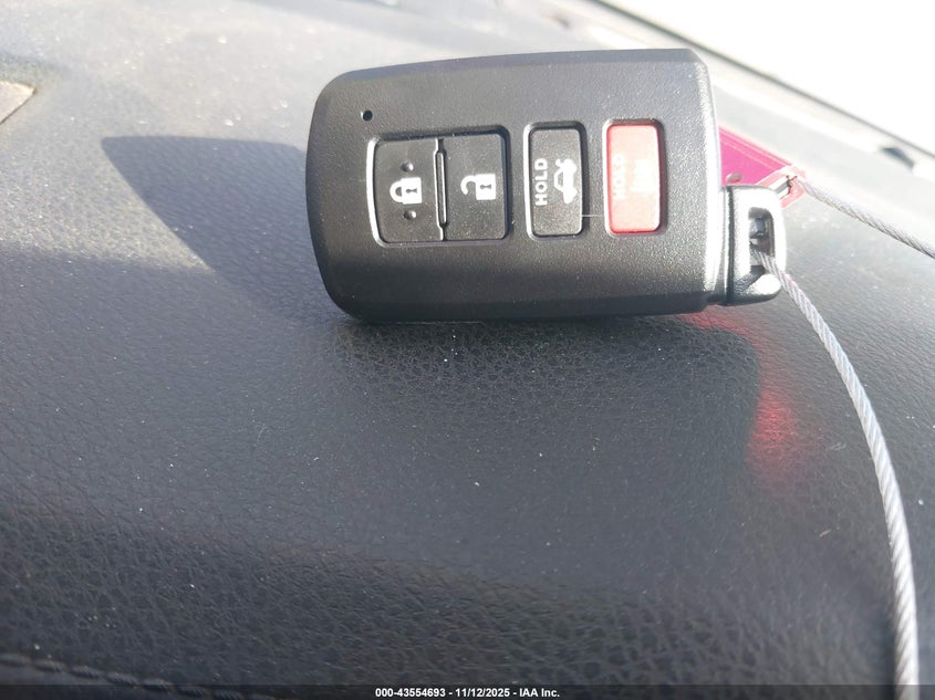 2T1BURHE5GC528781 2016 TOYOTA COROLLA photo no. 11