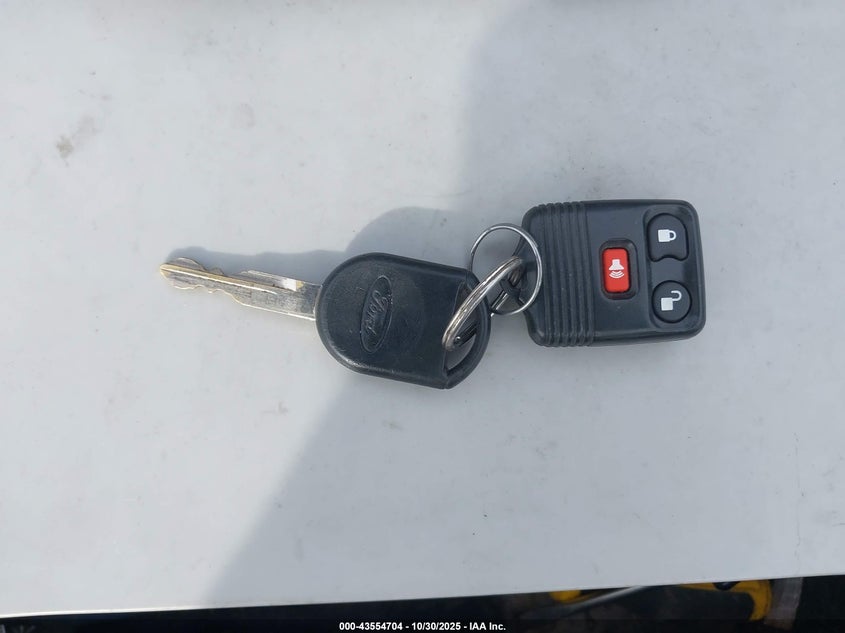 1FMYU93196KC05308 2006 FORD ESCAPE photo no. 11
