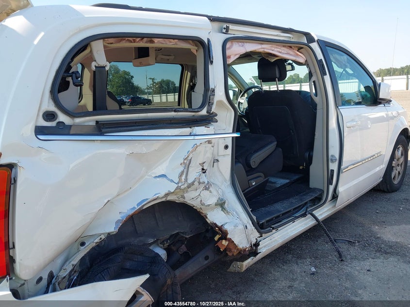 2012 Chrysler Town & Country Touring VIN: 2C4RC1BG8CR107063 Lot: 43554780