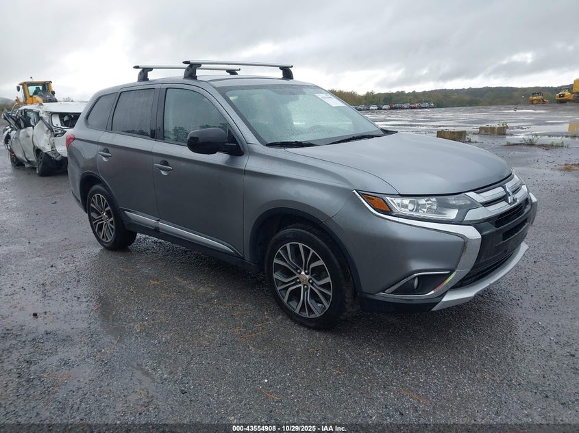 MITSUBISHI OUTLANDER ES