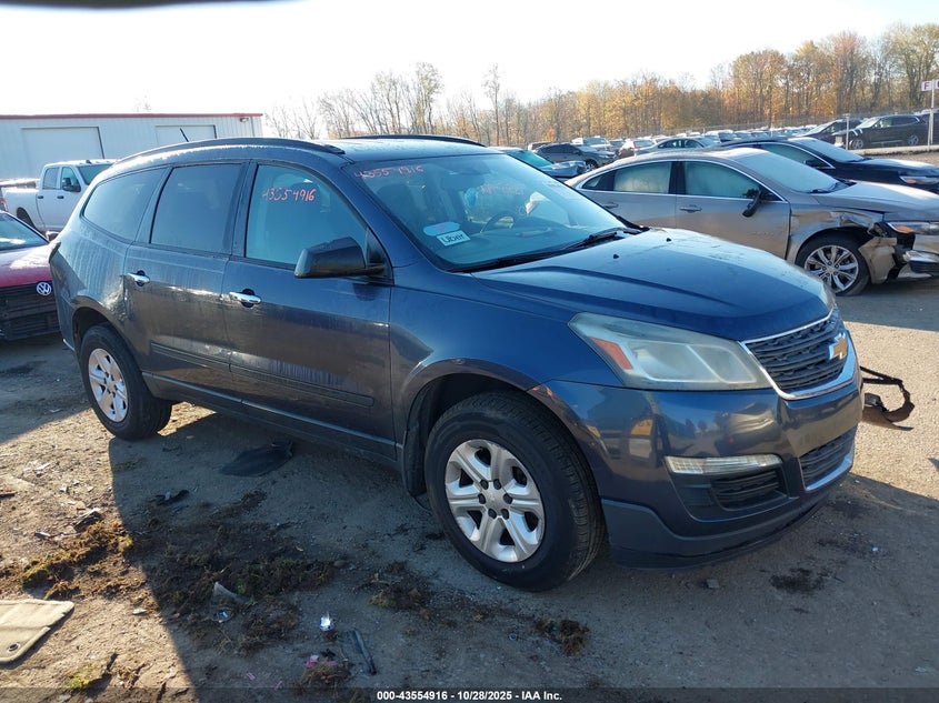 CHEVROLET TRAVERSE LS