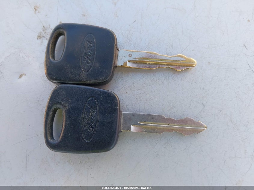 2003 Ford F-150 Xl/Xlt VIN: 1FTRX07273KD78111 Lot: 43555021