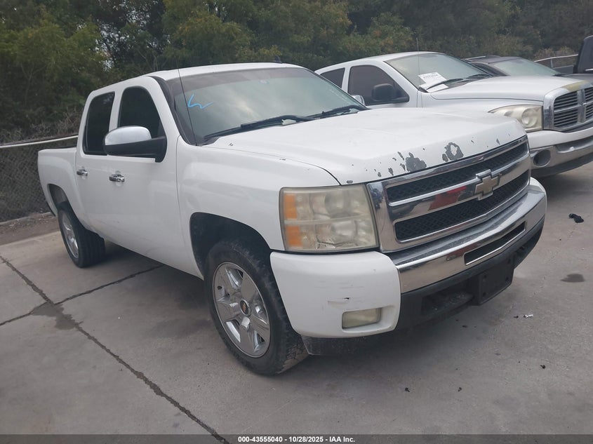 CHEVROLET SILVERADO 1500 LT