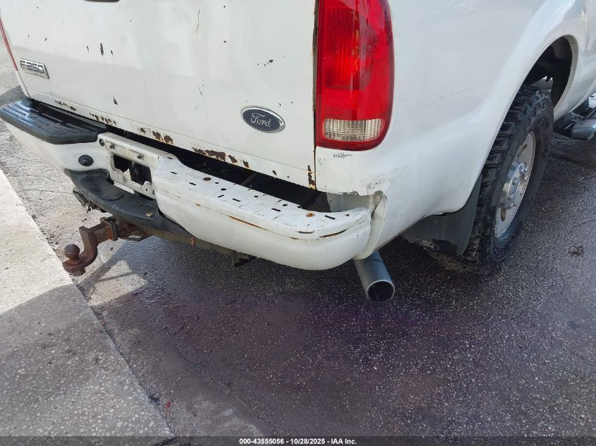 2005 Ford F-250 Lariat/Xl/Xlt VIN: 1FTNX20525ED10895 Lot: 43555056