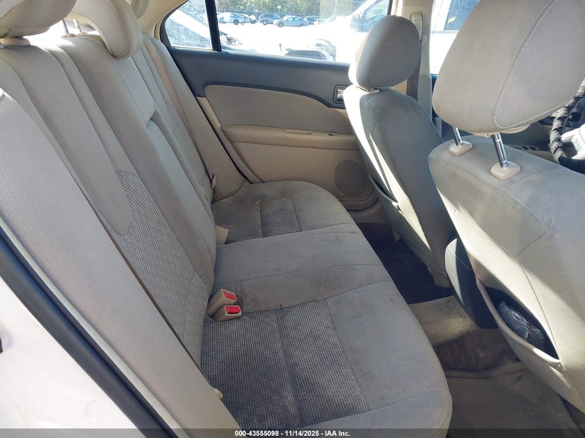 2011 Ford Fusion Se VIN: 3FAHP0HAXBR271748 Lot: 43555098