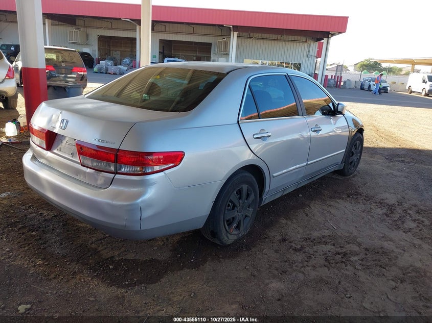 1HGCM56304A093300 2004 HONDA ACCORD photo no. 4