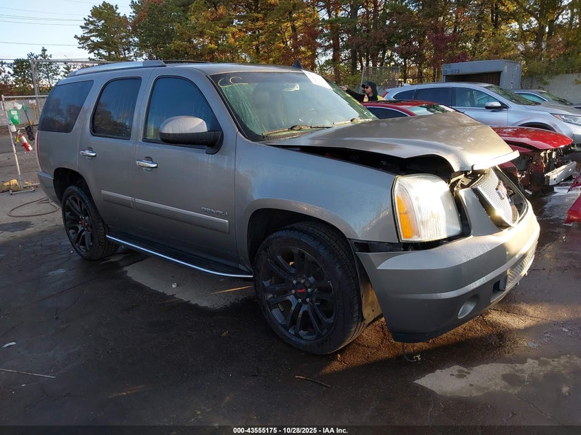 GMC YUKON DENALI